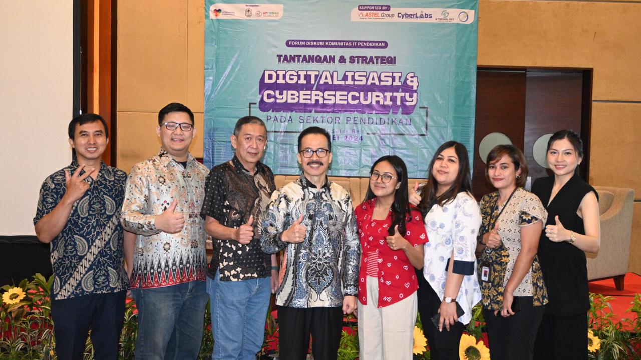 APTIKNAS Gelar Seminar Strategi Digitialisasi Sektor Pendidikan