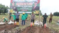 Kapolres Metro Tangerang Pimpin Penanaman Jagung 