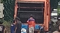 Pemeritah Desa Cogreg Menggelar Jumat Bersih.