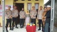 Kapolresta Tangerang Serahkan Kunci Bedah Rumah
