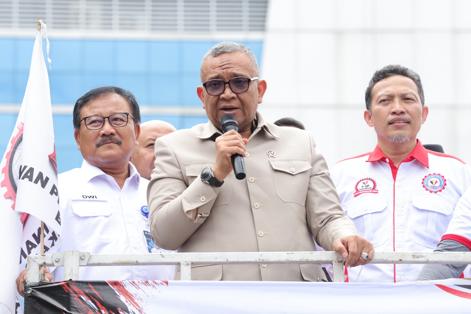 Perselisihan Hubungan Industrial