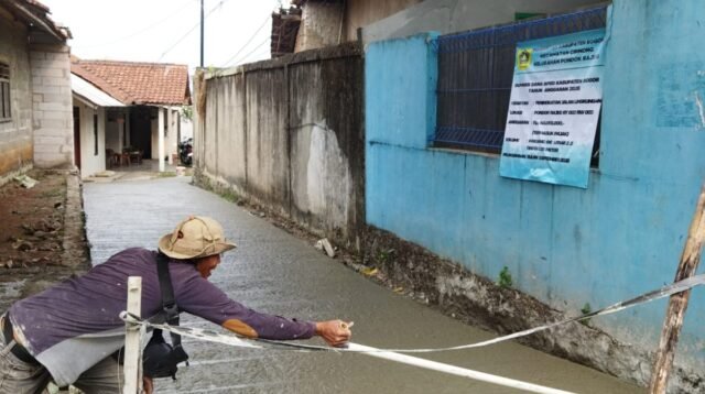 Masyarakat Pondok Rajek
